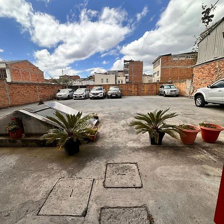 Hotel Coronel Cuenca Ngoại thất bức ảnh